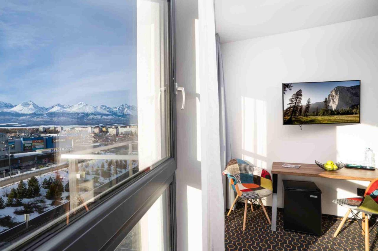 Hotel Mamut Poprad Exterior photo